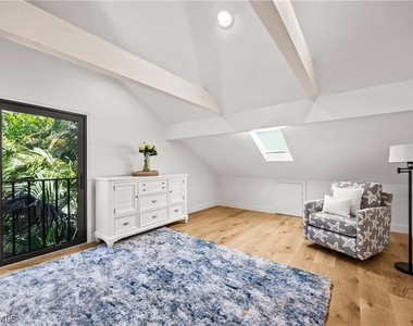 375 8th Avenue S - Photo Thumbnail 25