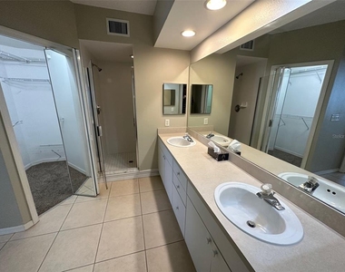 1200 Country Club Drive - Photo Thumbnail 12