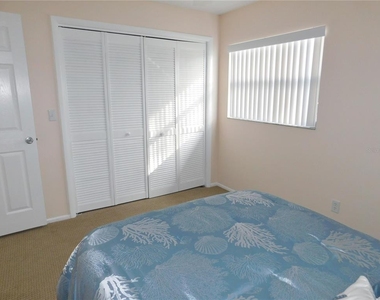 40 Dale Place - Photo Thumbnail 16