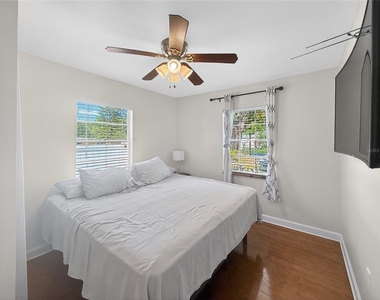 6416 N Orleans Avenue - Photo Thumbnail 17