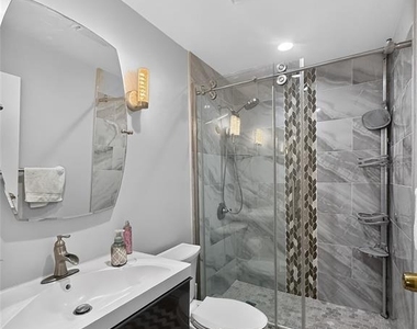 6416 N Orleans Avenue - Photo Thumbnail 18