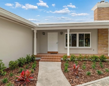 99 Ladoga Avenue - Photo Thumbnail 7