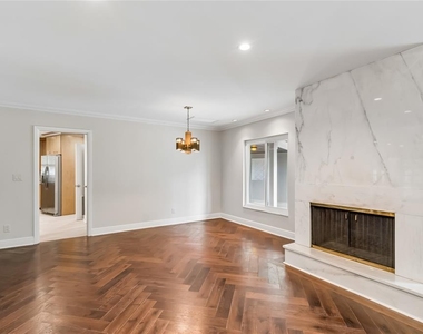 99 Ladoga Avenue - Photo Thumbnail 13