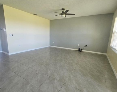 2853 Grandbury Grove Rd - Photo Thumbnail 11