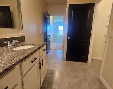 2853 Grandbury Grove Rd - Photo Thumbnail 21