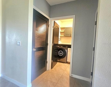 2853 Grandbury Grove Rd - Photo Thumbnail 7