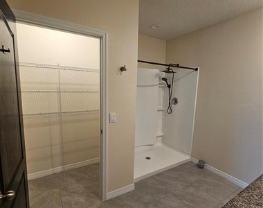 2853 Grandbury Grove Rd - Photo Thumbnail 20
