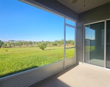 2853 Grandbury Grove Rd - Photo Thumbnail 24