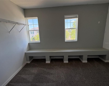 2237 Cypress Lake Place - Photo Thumbnail 11