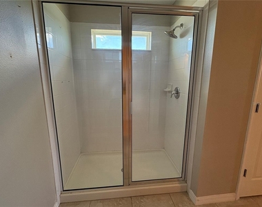 2237 Cypress Lake Place - Photo Thumbnail 13