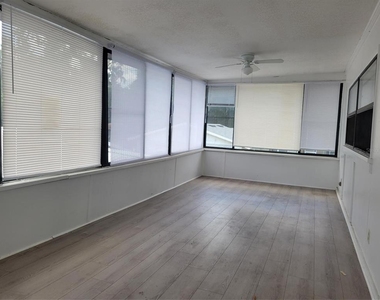 521 20th Street Sw - Photo Thumbnail 12
