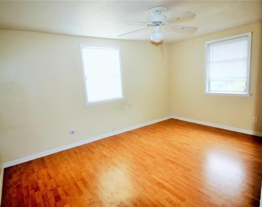 521 20th Street Sw - Photo Thumbnail 7