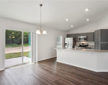 17399 Sw 25th Circle - Photo Thumbnail 7