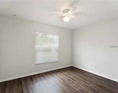 17399 Sw 25th Circle - Photo Thumbnail 12