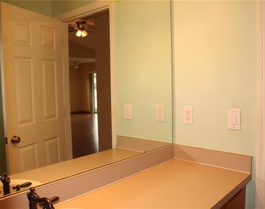 11479 Walden Loop - Photo Thumbnail 31