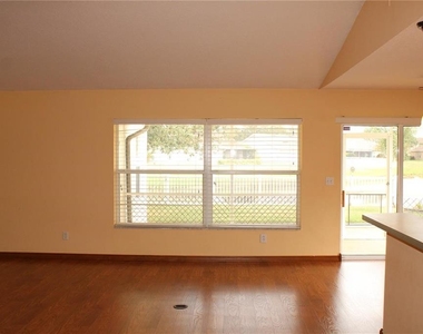 11479 Walden Loop - Photo Thumbnail 5