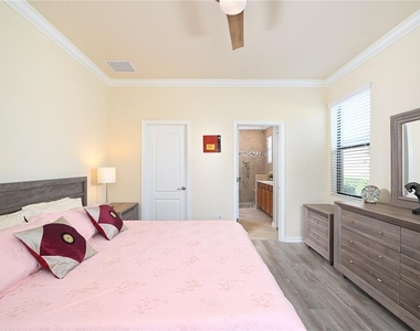 7124 Marsh View Terrace Street - Photo Thumbnail 12