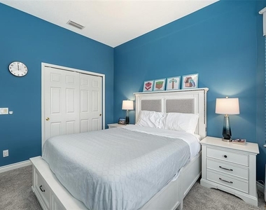9000 Willow Brook Drive - Photo Thumbnail 8