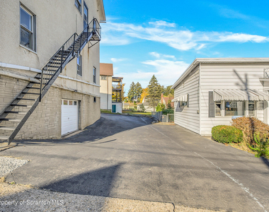 864 S Main Street - Photo Thumbnail 19