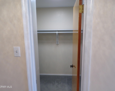 4820 Louisiana Street - Photo Thumbnail 31
