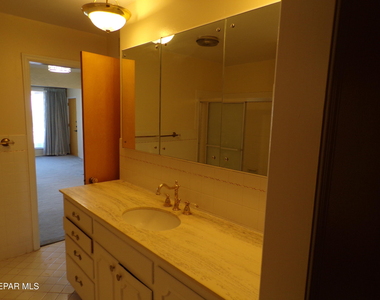 4820 Louisiana Street - Photo Thumbnail 25