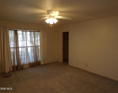 4820 Louisiana Street - Photo Thumbnail 13