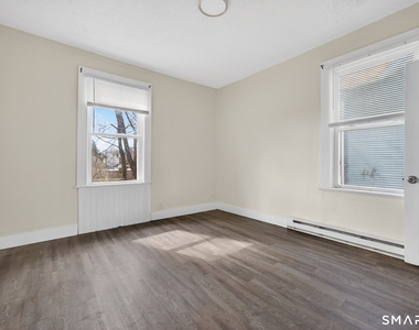27 Beacon Street - Photo Thumbnail 14
