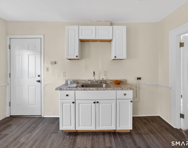 27 Beacon Street - Photo Thumbnail 9