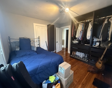 63 Ridge Street - Photo Thumbnail 10