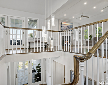 1016 Fairfield Beach Road - Photo Thumbnail 15