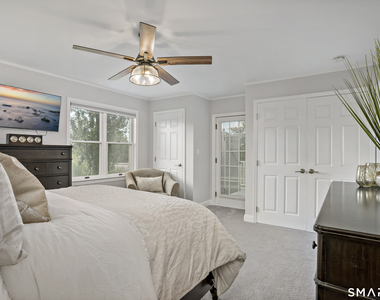 1016 Fairfield Beach Road - Photo Thumbnail 9