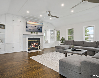 1016 Fairfield Beach Road - Photo Thumbnail 13