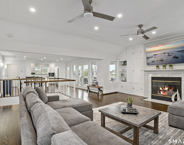 1016 Fairfield Beach Road - Photo Thumbnail 14