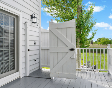 1016 Fairfield Beach Road - Photo Thumbnail 2