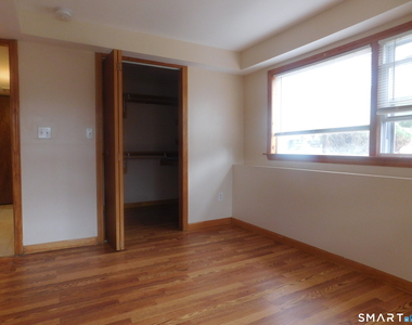 6 Daybreak Lane - Photo Thumbnail 2