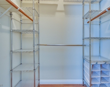 968 E Robindale Road - Photo Thumbnail 47