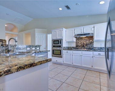 968 E Robindale Road - Photo Thumbnail 27
