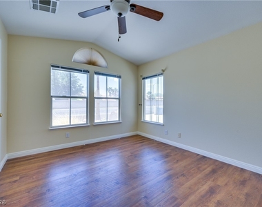 968 E Robindale Road - Photo Thumbnail 52