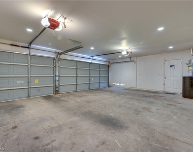 968 E Robindale Road - Photo Thumbnail 56