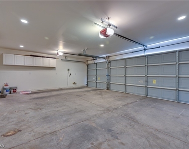 968 E Robindale Road - Photo Thumbnail 58