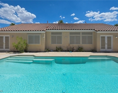 968 E Robindale Road - Photo Thumbnail 67