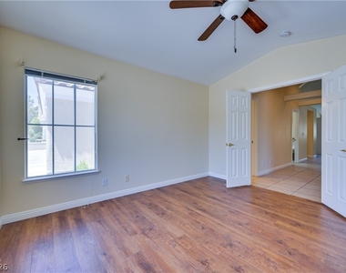 968 E Robindale Road - Photo Thumbnail 51