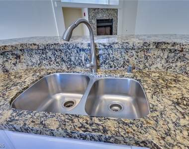 968 E Robindale Road - Photo Thumbnail 36
