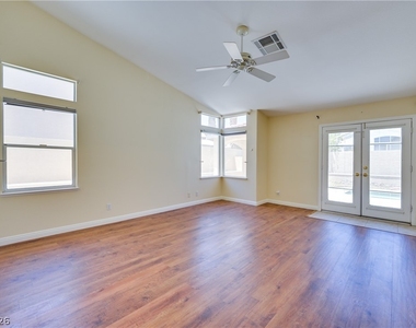 968 E Robindale Road - Photo Thumbnail 13