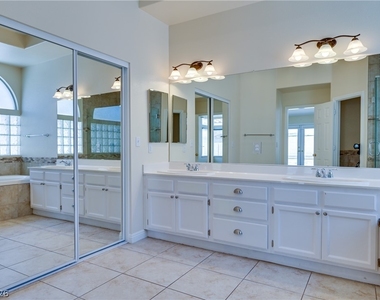 968 E Robindale Road - Photo Thumbnail 19