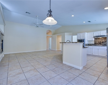 968 E Robindale Road - Photo Thumbnail 25