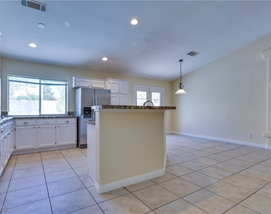 968 E Robindale Road - Photo Thumbnail 39