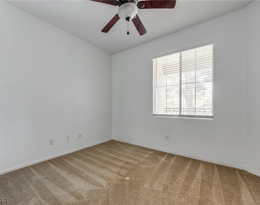 9050 W Warm Springs Road - Photo Thumbnail 15