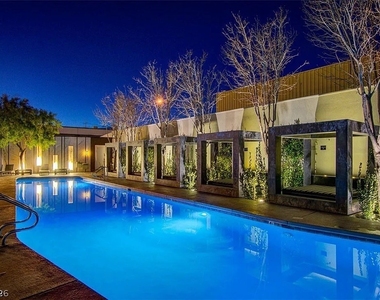 4471 Dean Martin Drive - Photo Thumbnail 16