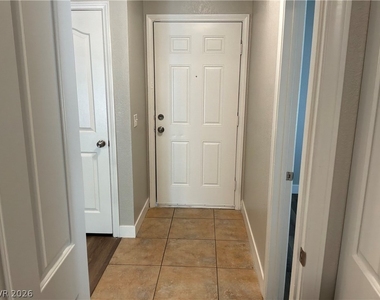2635 S Durango Drive - Photo Thumbnail 3
